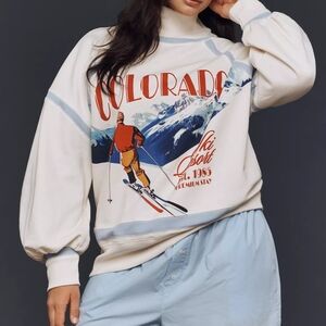 Vintage Ski Graphic Sweatshirt
